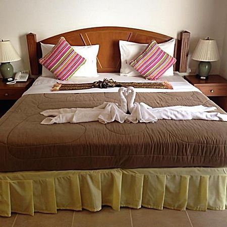 Mt Hotel Patong Phuket Extérieur photo